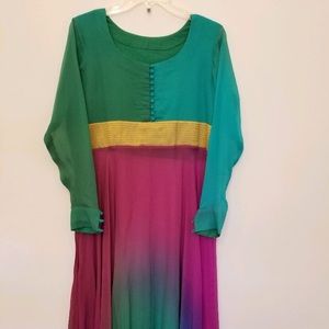 Colorful long tunic from India. khameez. Kurta.